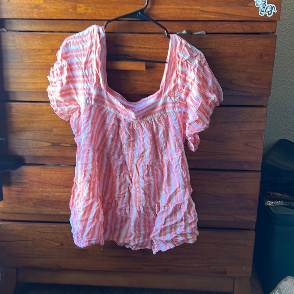 XL summer top pink and white